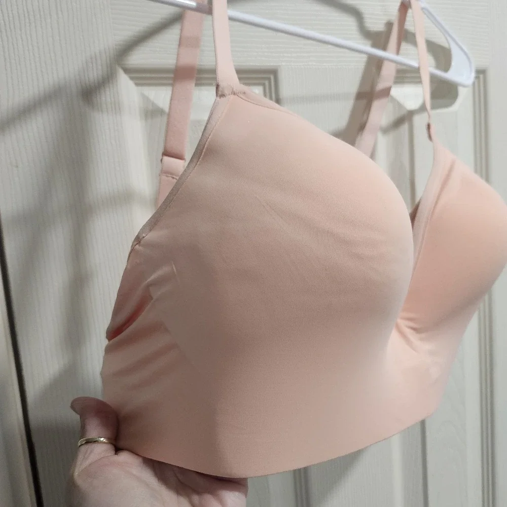 Honeydew 40C‎ Lightly Lined Wireless Bra Peach Smooth Stretch Everyday Comfort